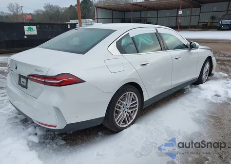 2024 BMW 530I из США, поврежденный, VIN WBA43FJ00RCP84537